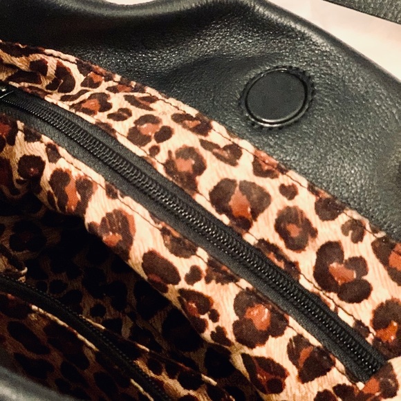 Brighton Handbag - Picture 2 of 6